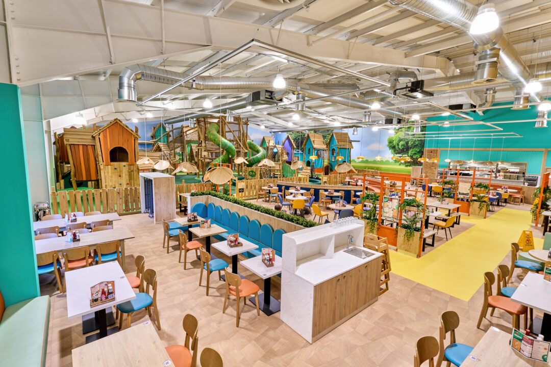 Birdworld Playbarn, Farnham