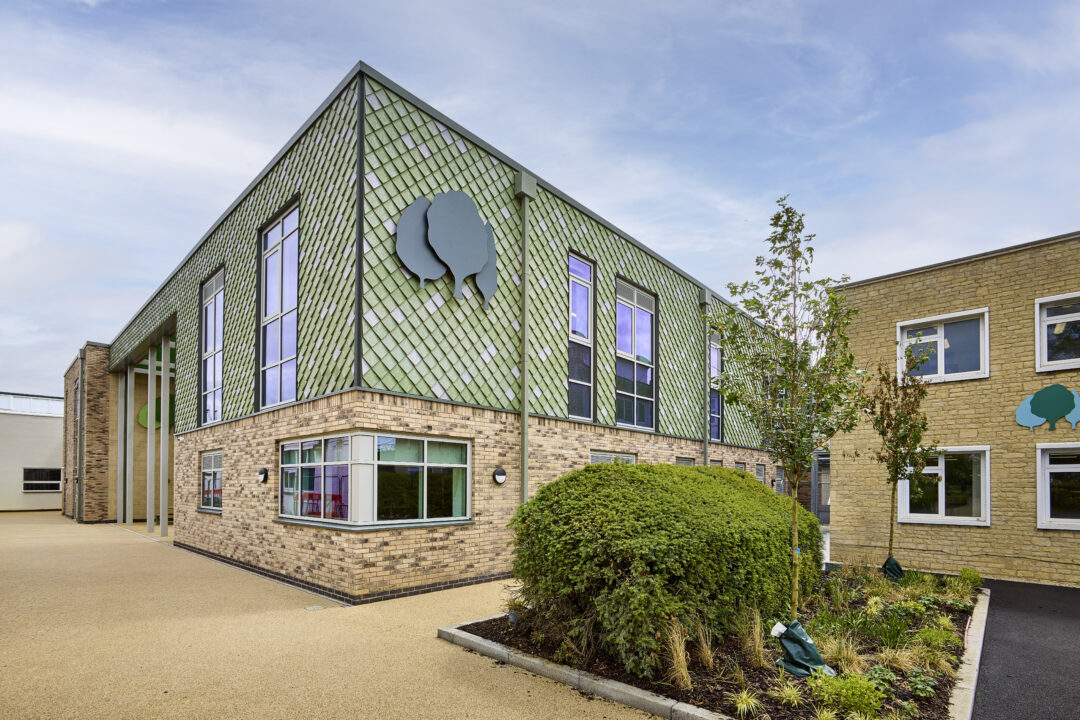 Wood Green School, Witney